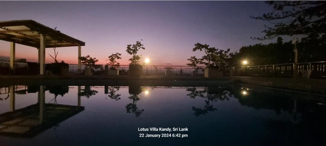 Lotus Villa Kandy 佩勒代尼耶 外观 照片